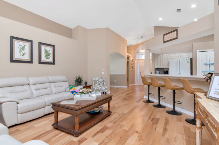 Entire Home in Beautiful Neighborhood