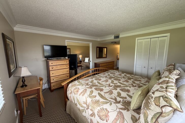 Quiet Comfortable 2br-2ba Condo in Saddlebrook (3218)