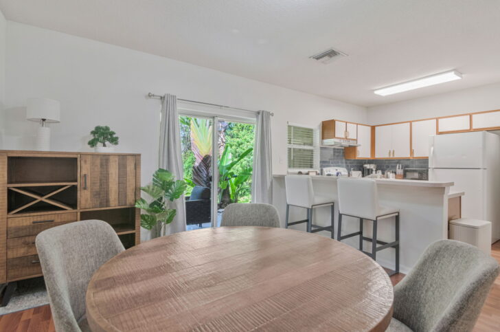 Amazing 3br-3ba home in desirable Meadow Pointe