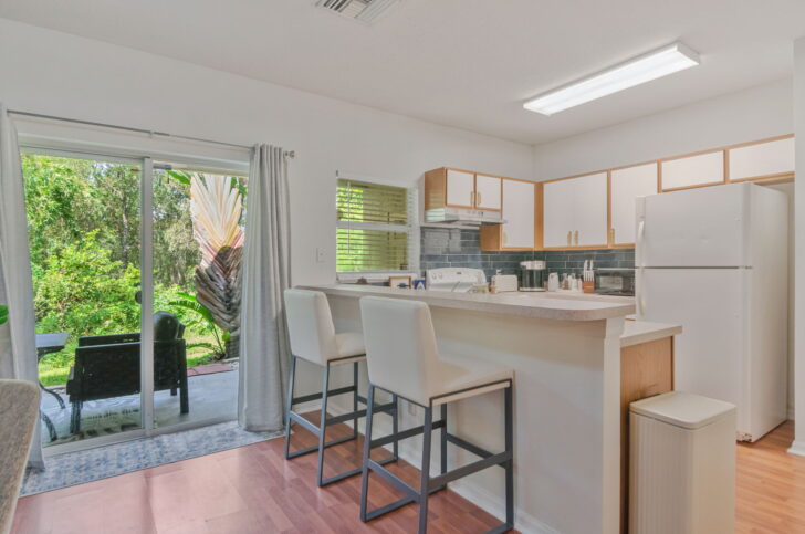 Amazing 3br-3ba home in desirable Meadow Pointe