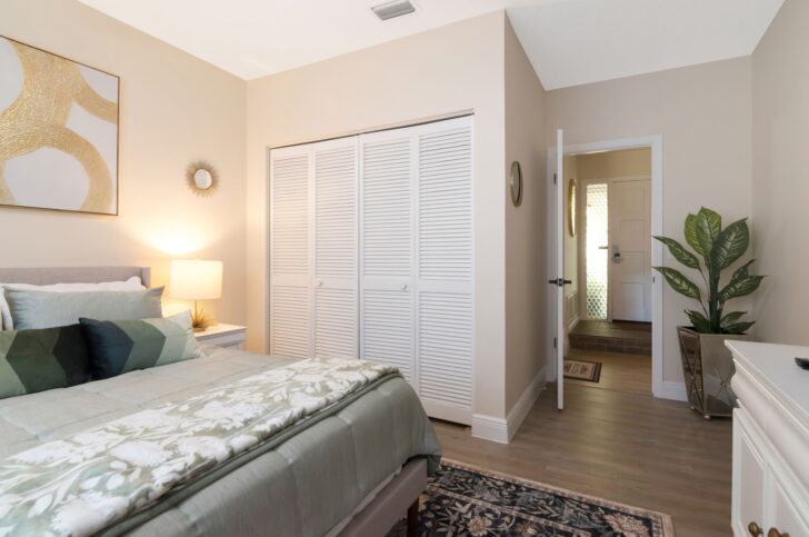 Spacious 2bd-2ba Townhome located in Saddlebrook