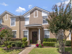 Amazing 3br-3ba home in desirable Meadow Pointe