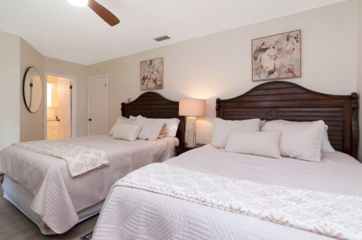 Spacious 2bd-2ba Townhome located in Saddlebrook