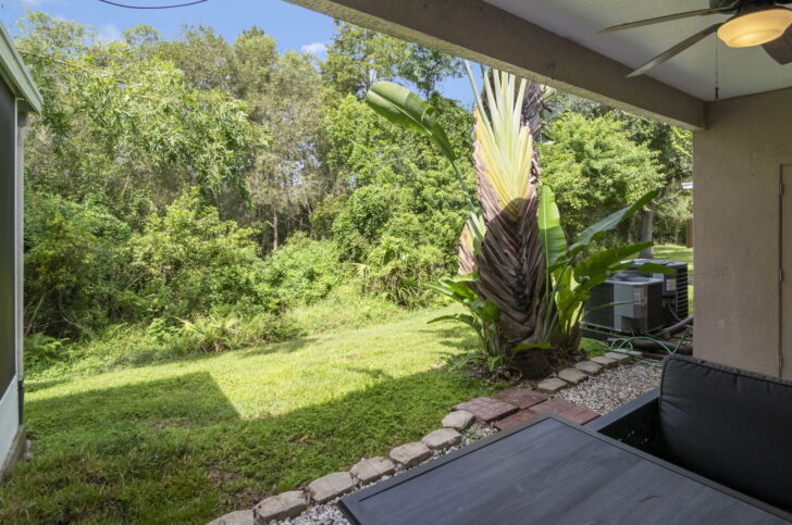 Amazing 3br-3ba home in desirable Meadow Pointe